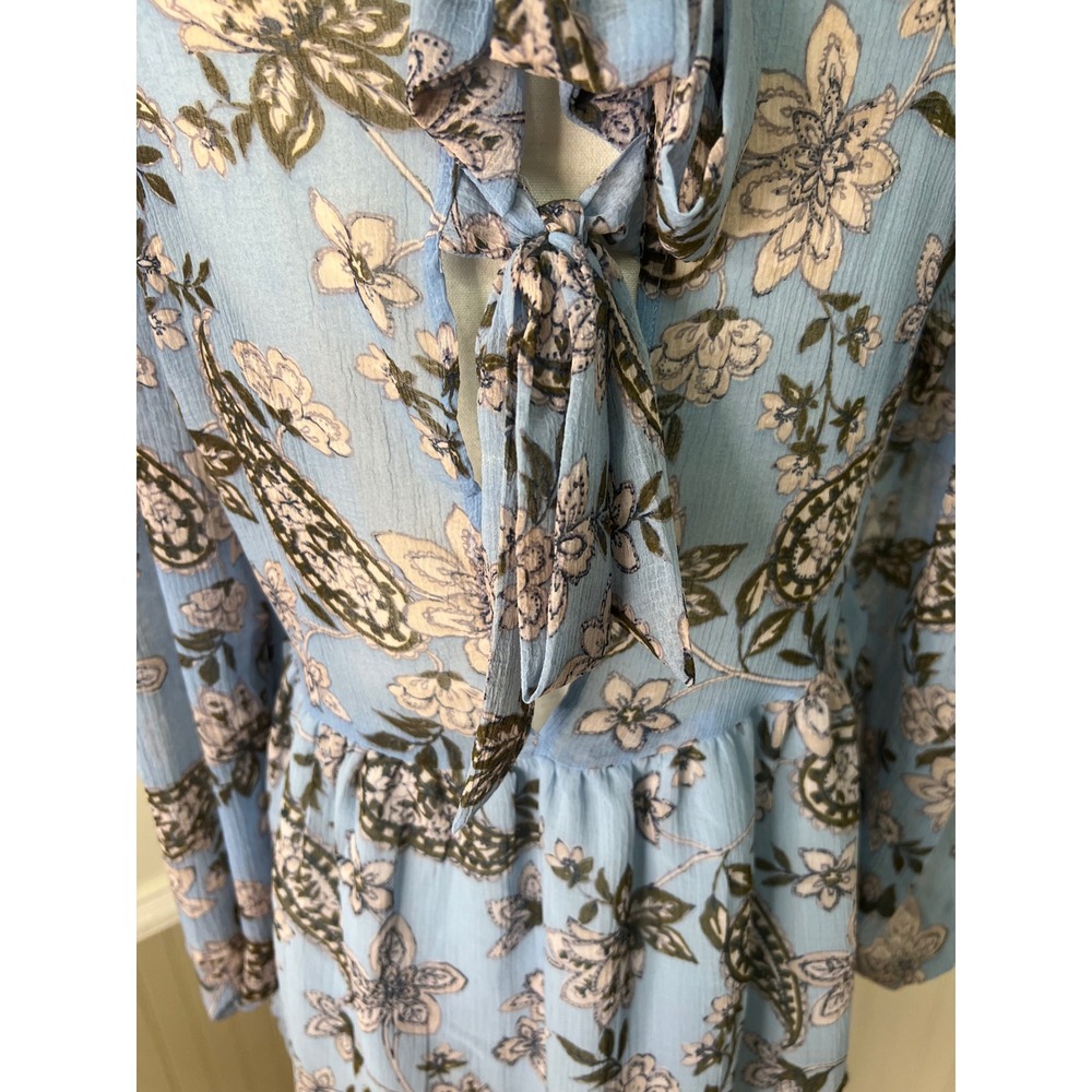 American Eagle Light Blue Paisley Floral Babydoll Tie Back Blouse Top Small - Picture 6 of 11
